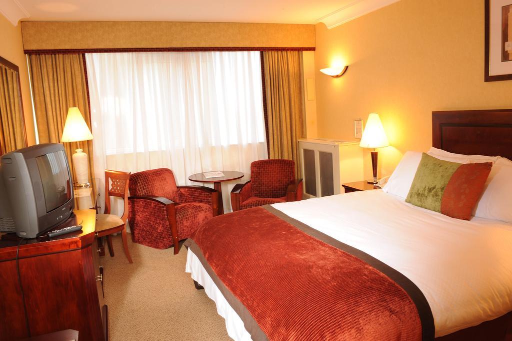 Clyde Court Hotel Dublín Habitación foto